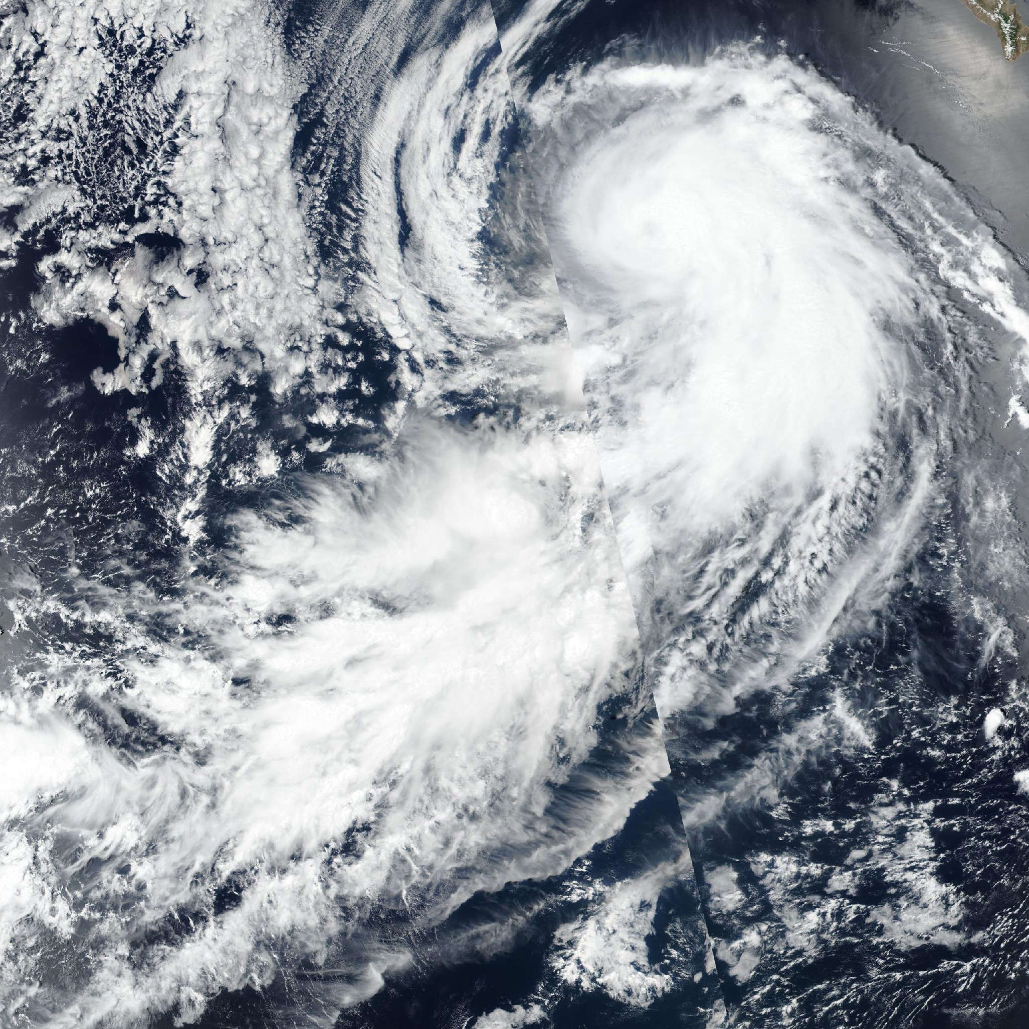 Tropical Storm Julio 2026: Live Track, Radar & 50mph Wind Forecast